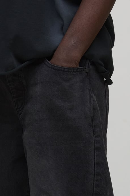 Basic Relaxed Fit Jeans - Image 3