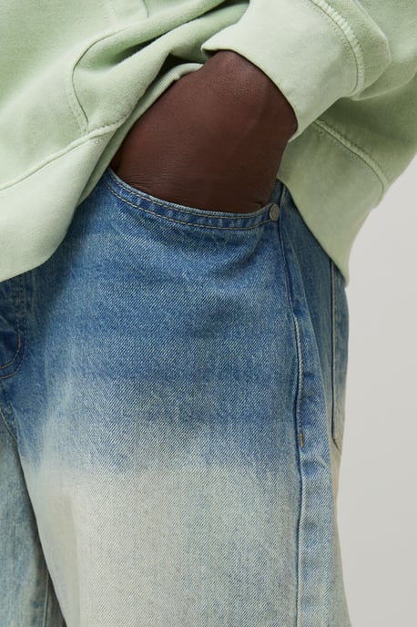 Basic Relaxed Fit Jeans - Image 3