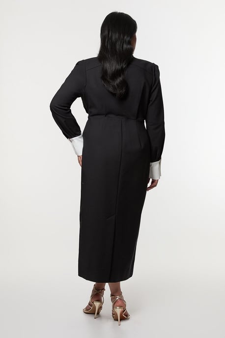 Plus Size Techno Cotton Woven Maxi Dress With Contrast Placket - Image 5