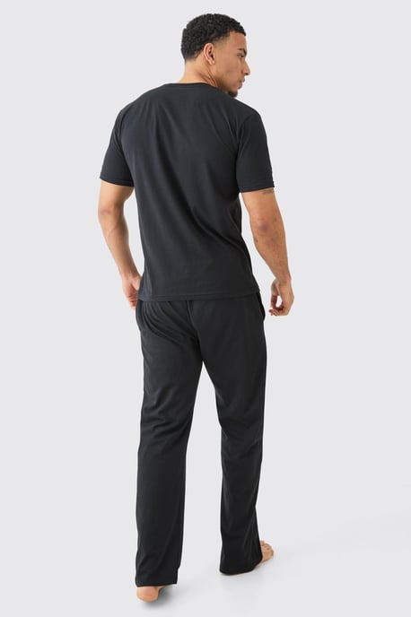 T-shirt & Trouser Lounge Set - Image 2