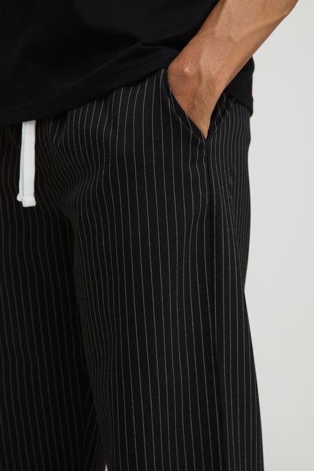 Elasticated Waistband Relaxed Pinstripe Casual Trousers - Image 3