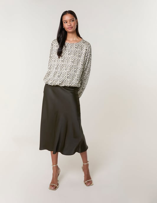 Leopard Print Elasticated Hem Blouse - Image 2