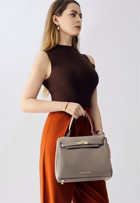 Victoria Hyde women's bag Shoulder bag in nude - Image 4