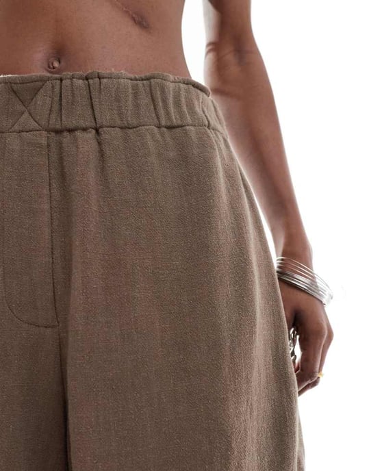 Weekday Ava co-ord linen mix shorts in brown - Image 4