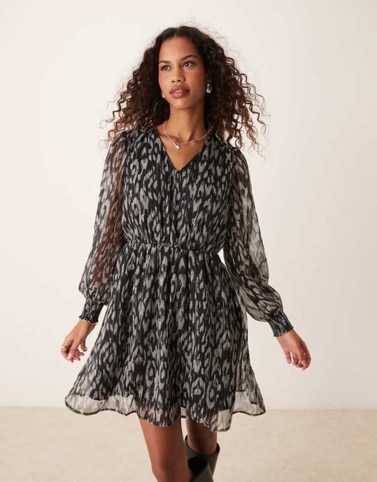 JDY v neck smock mini dress in black leo print - Image 1