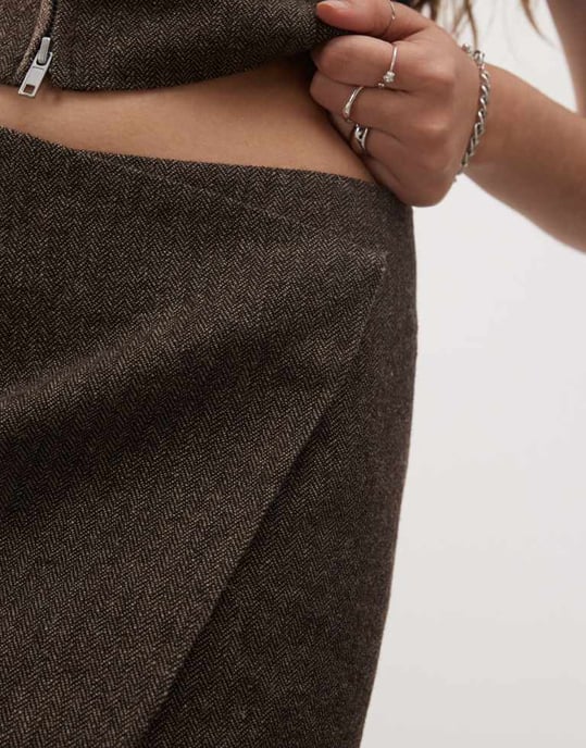 Weekday Envie co-ord mini skirt in brown herringbone - Image 3