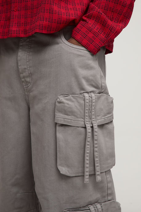 Plus Multi Cargo Pocket Overdye Baggy Jeans - Image 3