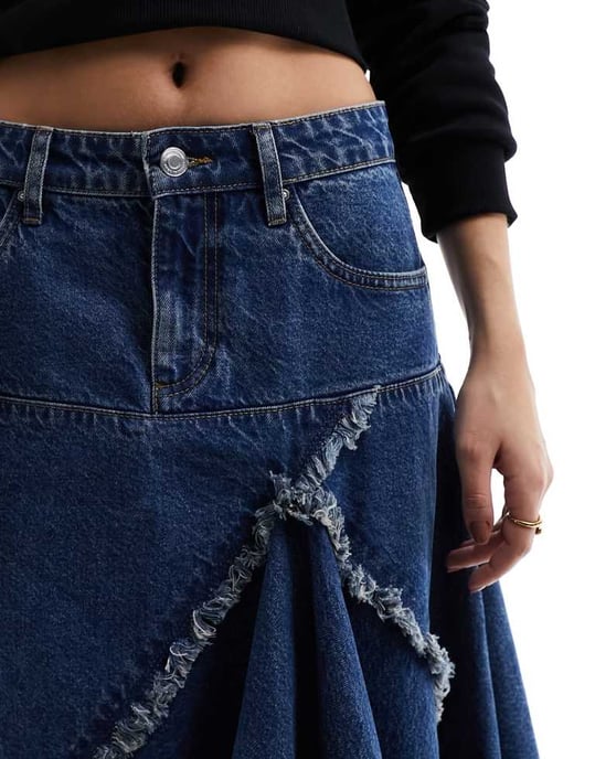 Cotton On näsdukssöm denimkjol i tvättad blå - Image 4