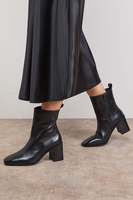 Lauren Leather Block Mid Heel Chelsea Boot - Image 1