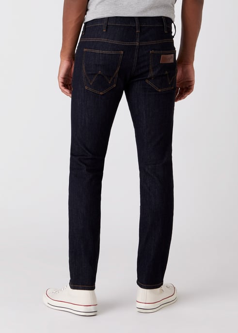 Wrangler Larston dark rinse slim tapered - Image 3