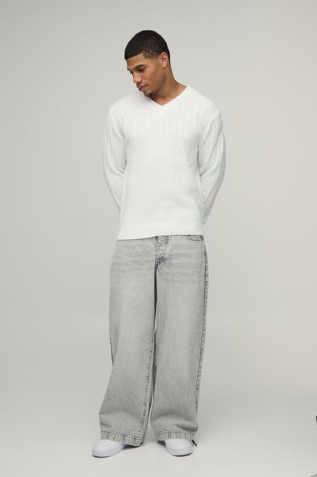 Regular Fit Ribbed V Neck Knitted Jumper - Image 4