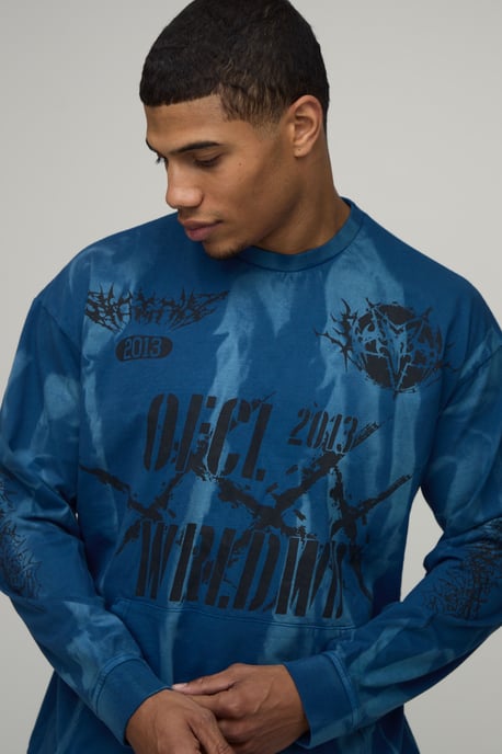 Oversized Heavyweight Washed Distressed Long Sleeve T-Shirt - Image 3