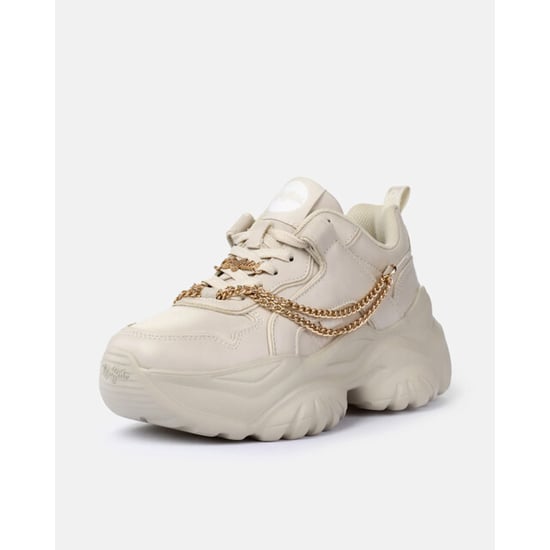 Buffalo Bliss in sneakers - Image 5