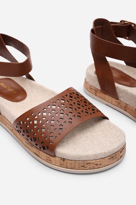 Where's That From Women Bask Cutout Design Flatform Tan Sandal - Image 5