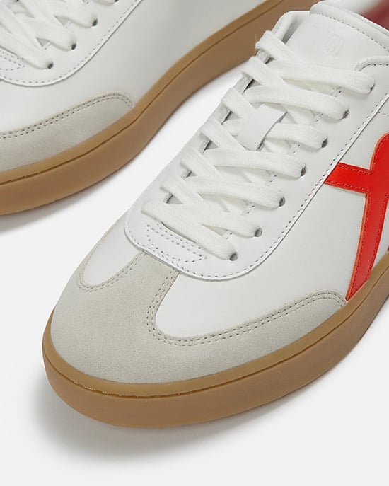 The Dash T-Toe Trainers in White - Image 3