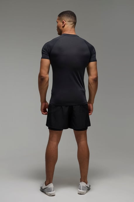 Man Active Muscle Fit Raglan Performance T-shirt 2 Pack - Image 2