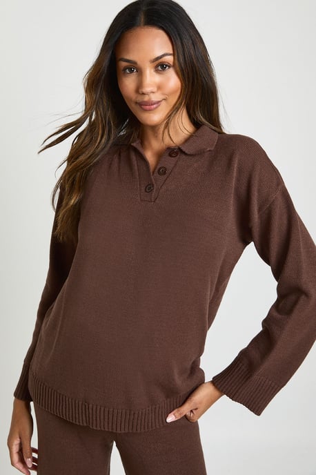 Maternity Collared Button Down Jumper And Straight Leg Trouser Co-Ord - Image 4