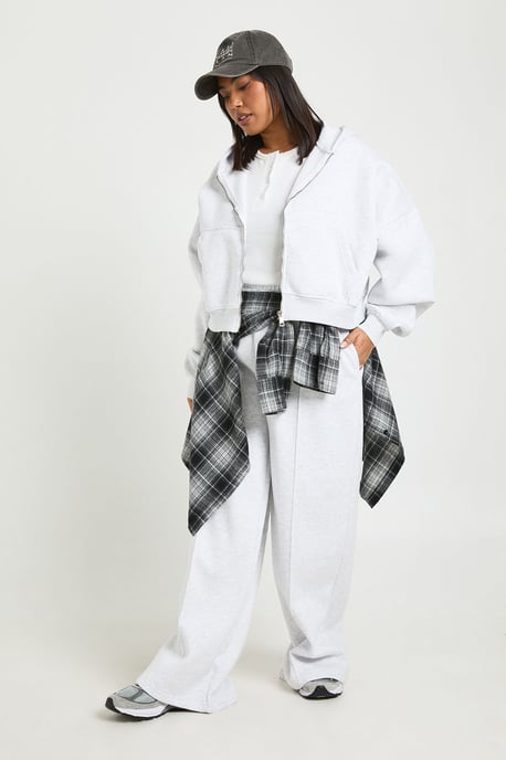 Plus Core Basic Pintuck Detail Straight Leg Jogger - Image 3
