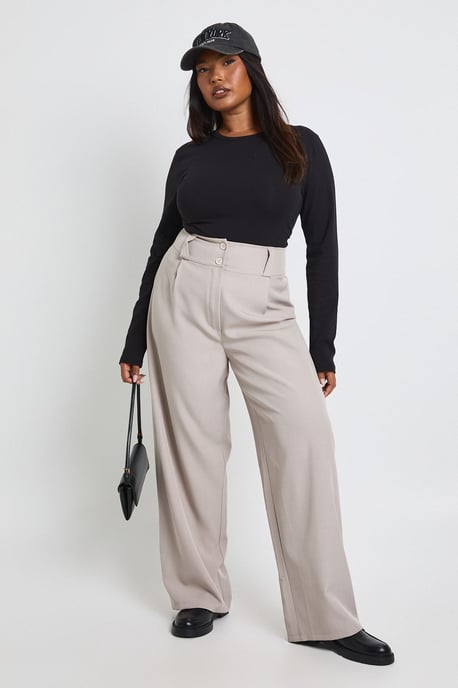 Plus Basic Long Sleeve Fitted Longline Top - Image 3