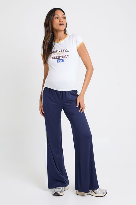 Maternity Contrast Side Stripe Wide Leg Trousers - Image 3