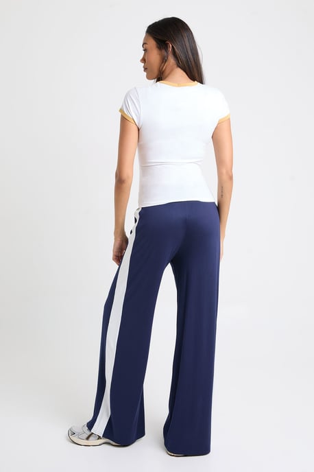 Maternity Contrast Side Stripe Wide Leg Trousers - Image 4