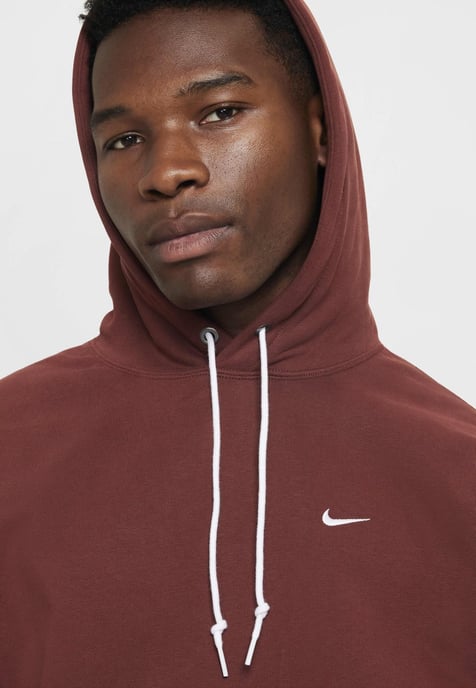 Nike Solo Swoosh Mens Fleece Pullover Hoodie in Dark Pony/White - Image 3