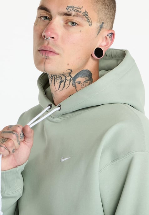 Nike Solo Swoosh Mens Fleece Pullover Hoodie in Jade Green - Image 3