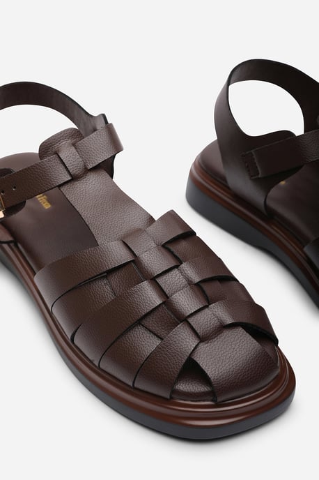 Where's That From Womens Chime Fisherman Flatform Dark Brown Sandal - Image 5