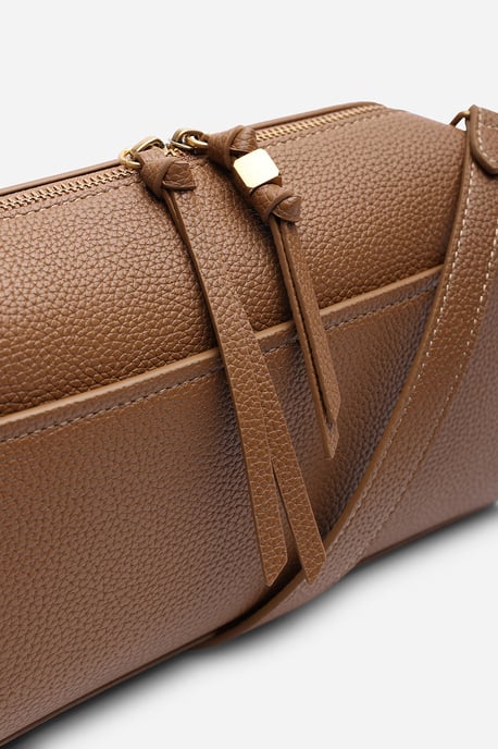 Where's That From Womens 'Dune' Faux Leather Structured Mini Shoulder Bag - Image 4