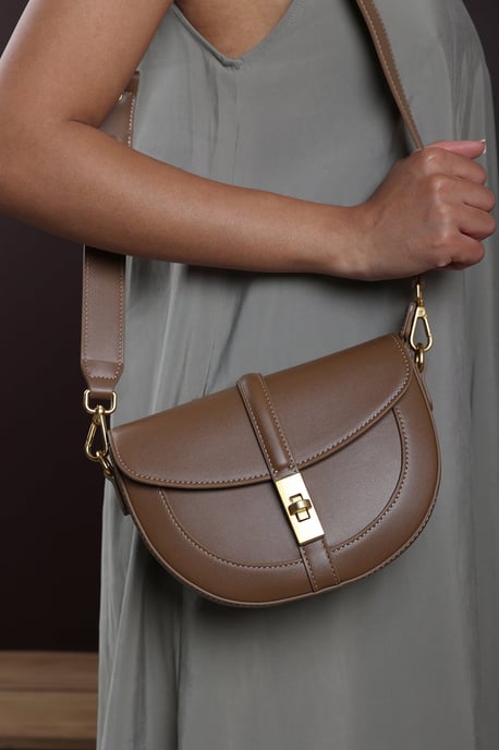 Where's That From Womens 'Breeze' Faux Leather Shoulder Bag With Gold Lock Detail - Image 6