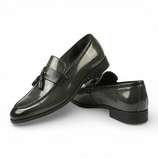 Olijfgroene herenloafers met kwastjes, hoogglans lakleer, formele look - Image 2