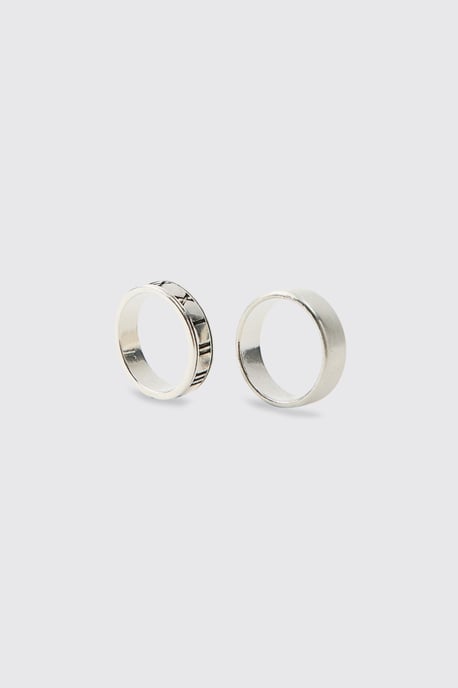2 Pack Roman Lettering Rings - Image 2
