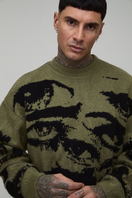 Tall Boxy Brushed Eye Graphic Knitted Jumper - Image 3