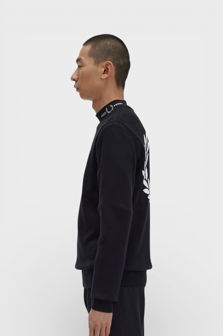 Fred Perry Laurel Wreath Graphic Trui - Zwart - Image 5