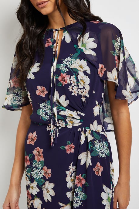 Cape Sleeve Ruched Midi Dress - Image 5