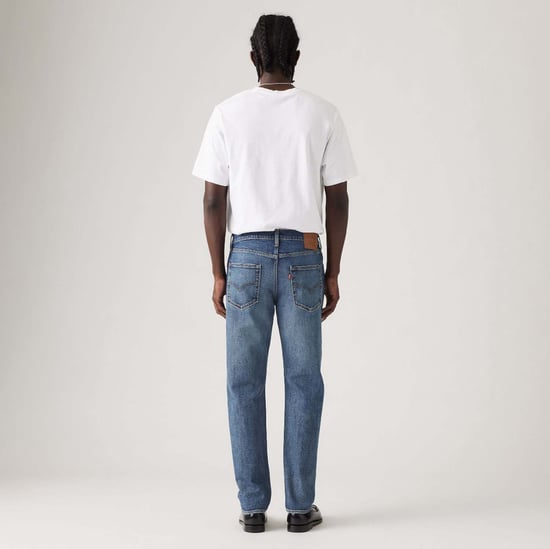 Men's Levis 502 Taper Jeans in Blue - Image 3