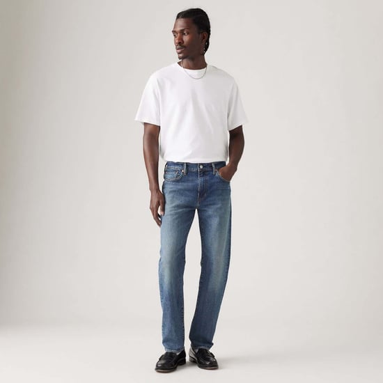 Men's Levis 502 Taper Jeans in Blue - Image 5