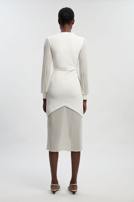 Woven Sleeved Pleated Dress With Pu - Image 5
