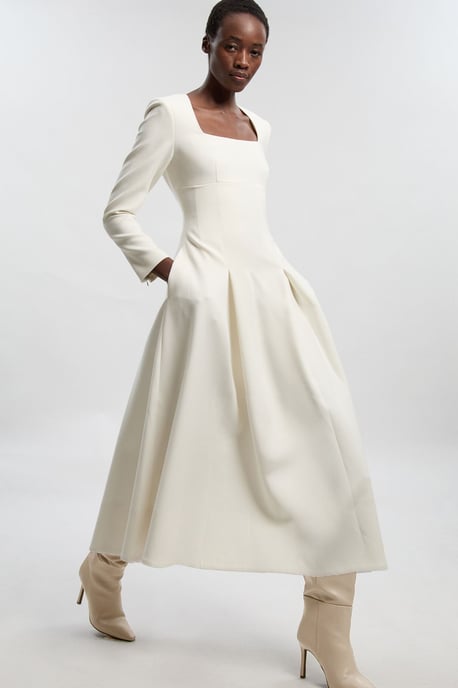 Compact Stretch Sweetheart Neckline Midi Dress - Image 1