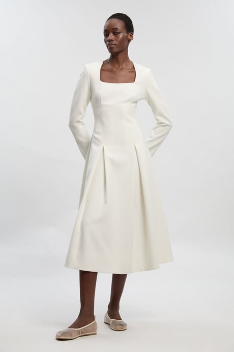 Compact Stretch Sweetheart Neckline Midi Dress - Image 2
