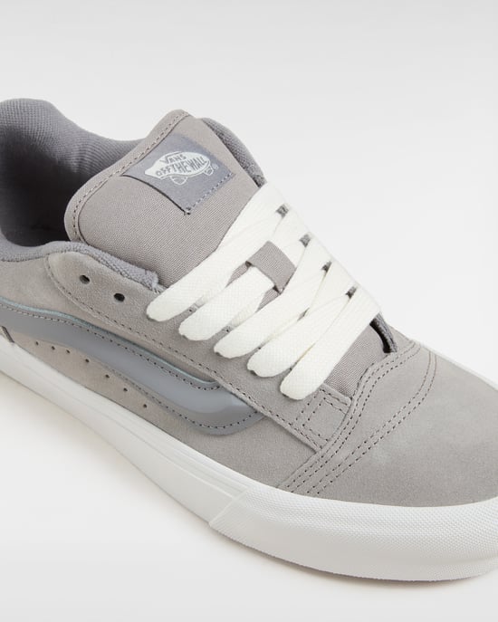 Knu Skool Sneakers - Image 4