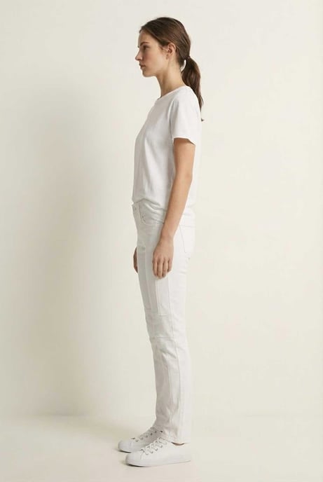 Slim-Fit White Stretch Pants - Image 3