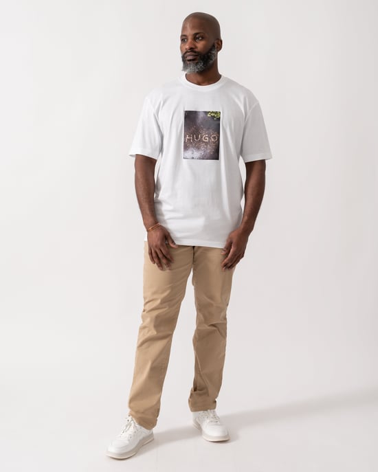Doreston T-Shirt in White - Image 3