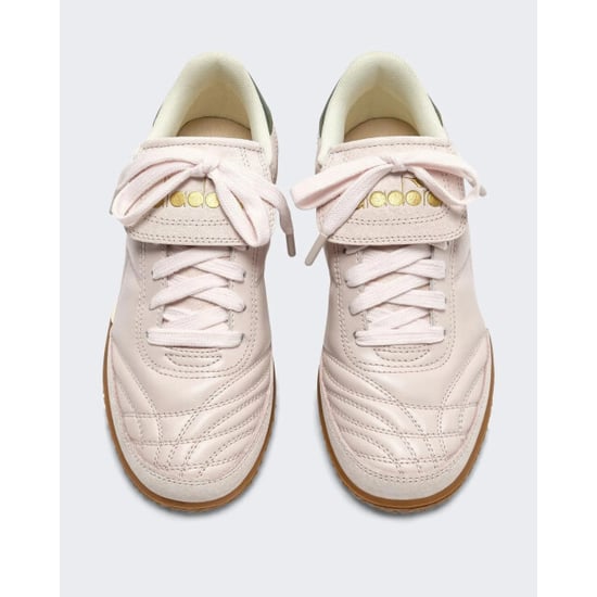 Diadora Dames gold indoor metal - Image 4