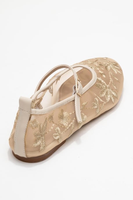 Juny Mesh Floral Embroidery Ballet Flat - Image 5