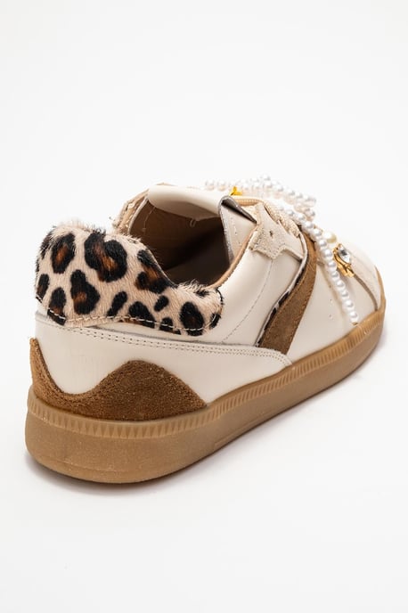 Taren Leren Parel Gesp Sneakers Dames - Image 5