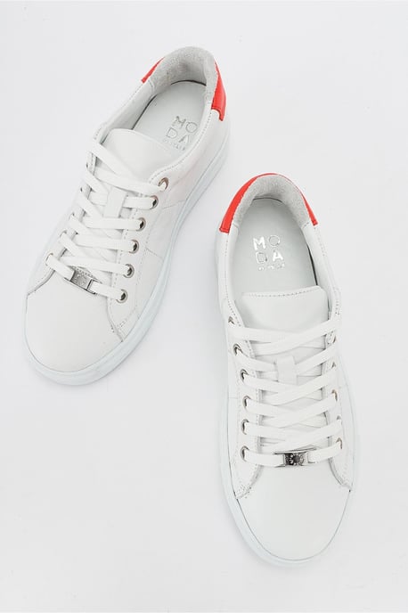Ayverie Leather Sneaker Women - Image 2