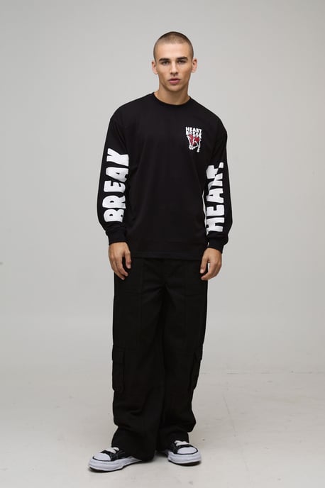 Black Oversized Long Sleeve Heart T-Shirt - Image 4