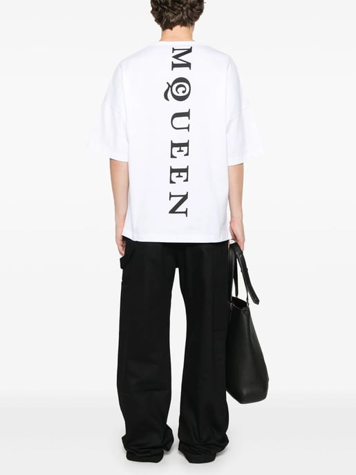 Vertical Back Logo T-Shirt in White - Image 3