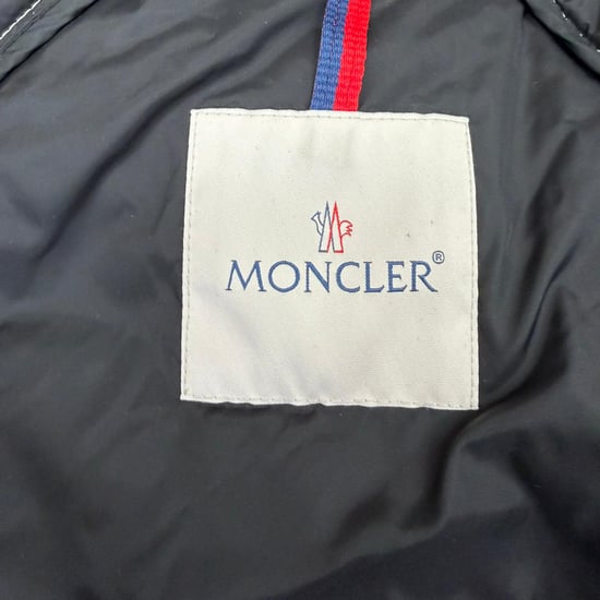Moncler Chitalpa Down Puffer Jacket in White Polyamide - Image 5